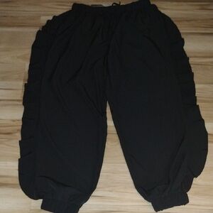 NWT Black Side Ruffle Hem Pants